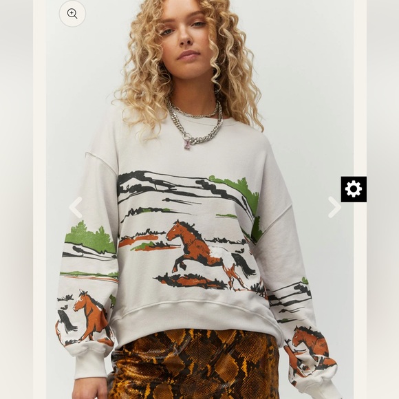 Daydreamer Tops - Daydreamer running horses graphic crewneck sweatshirt crew NWT